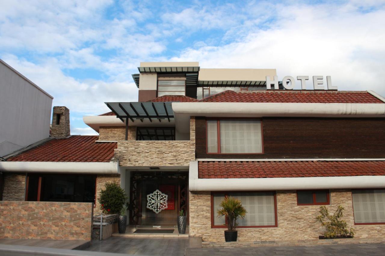 Hotel Santiago De Compostella Suites Cuenca Eksteriør billede