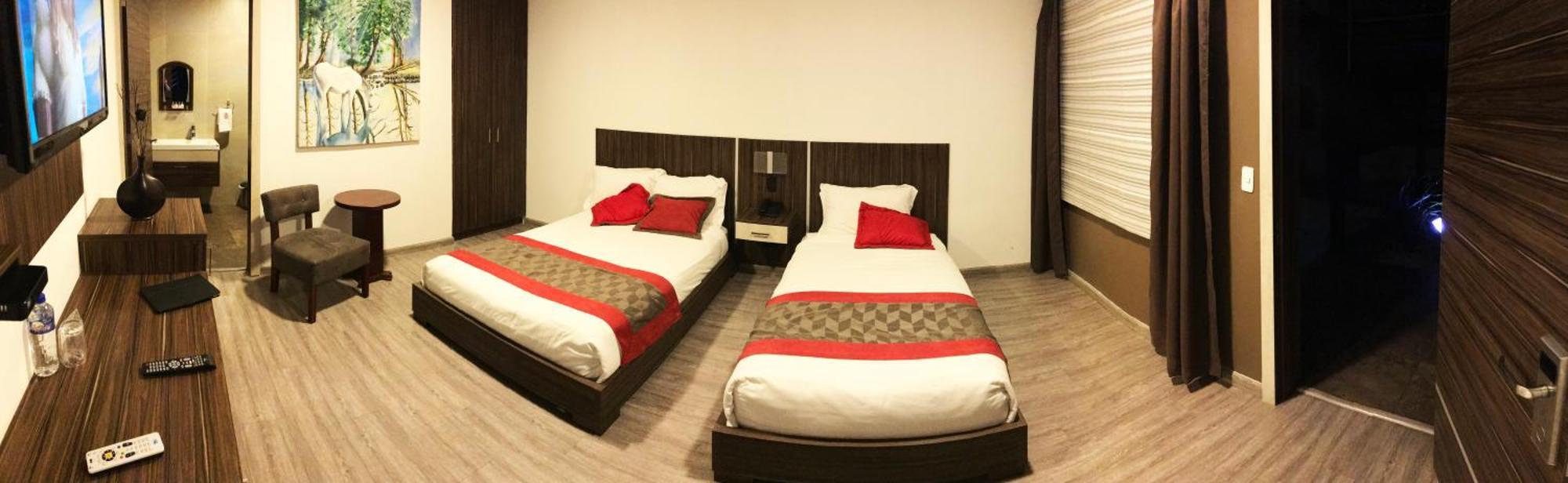 Hotel Santiago De Compostella Suites Cuenca Eksteriør billede