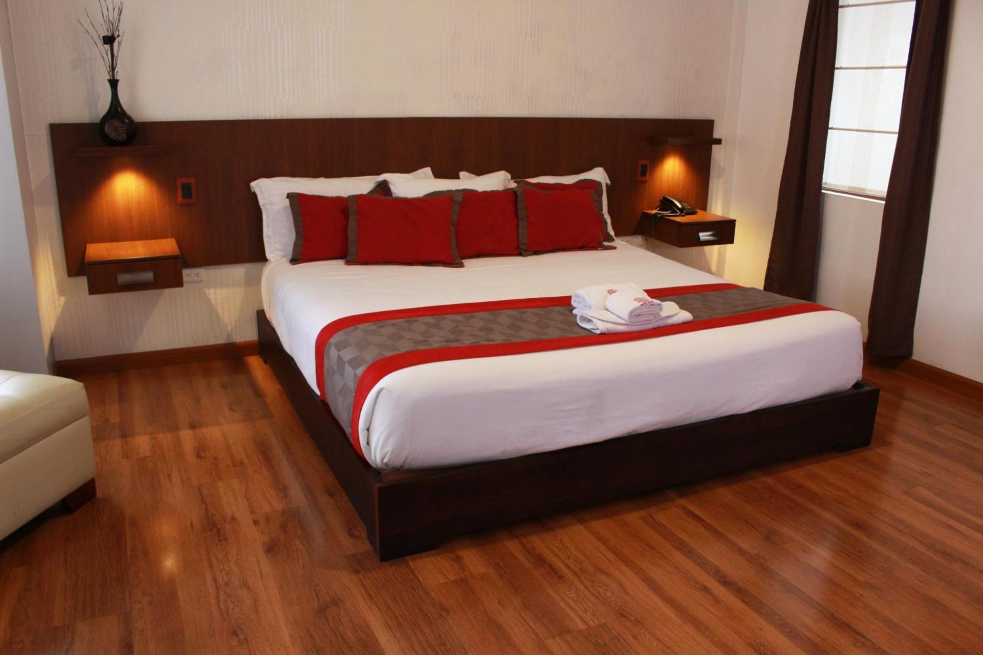 Hotel Santiago De Compostella Suites Cuenca Eksteriør billede