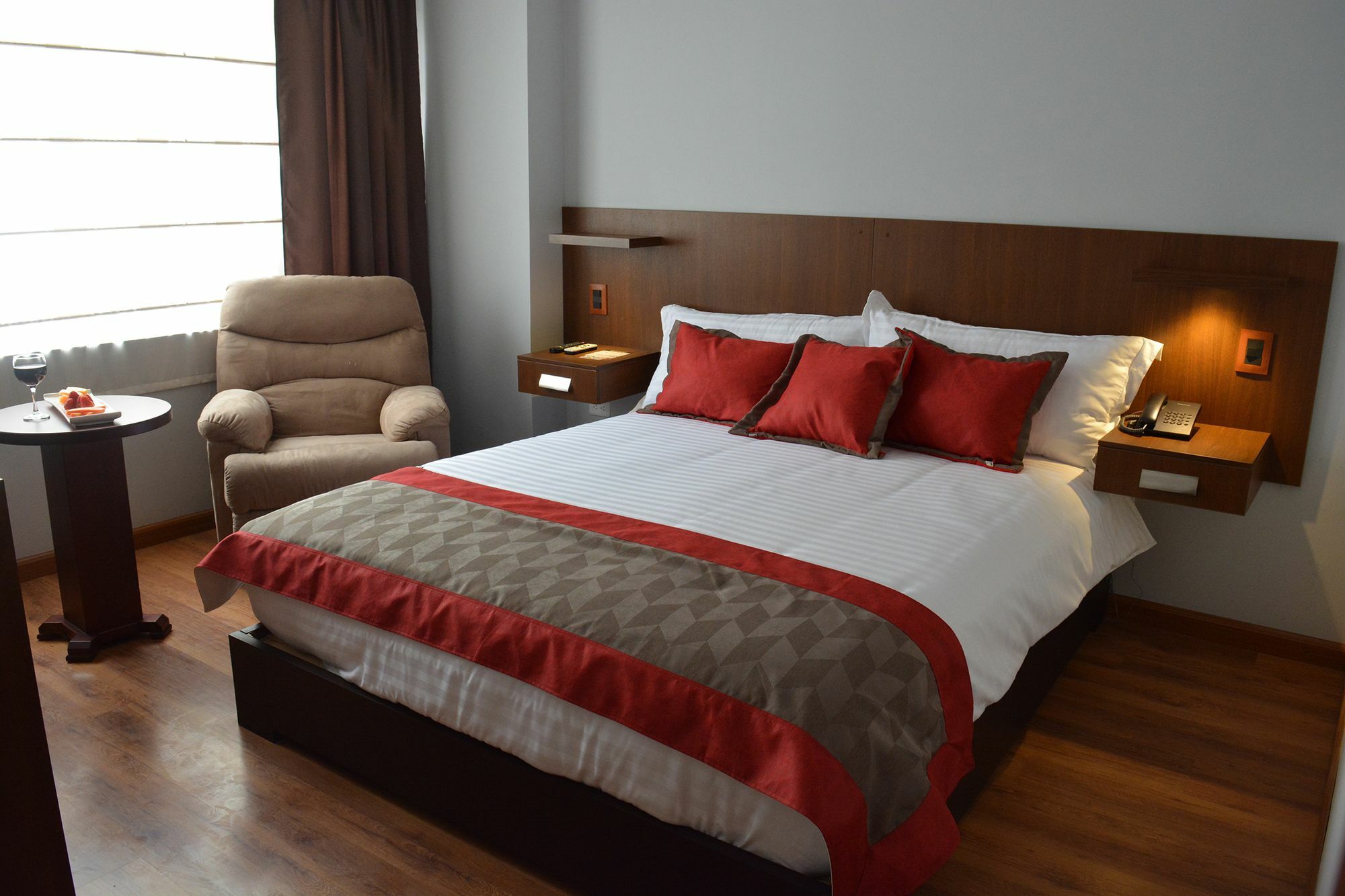 Hotel Santiago De Compostella Suites Cuenca Eksteriør billede