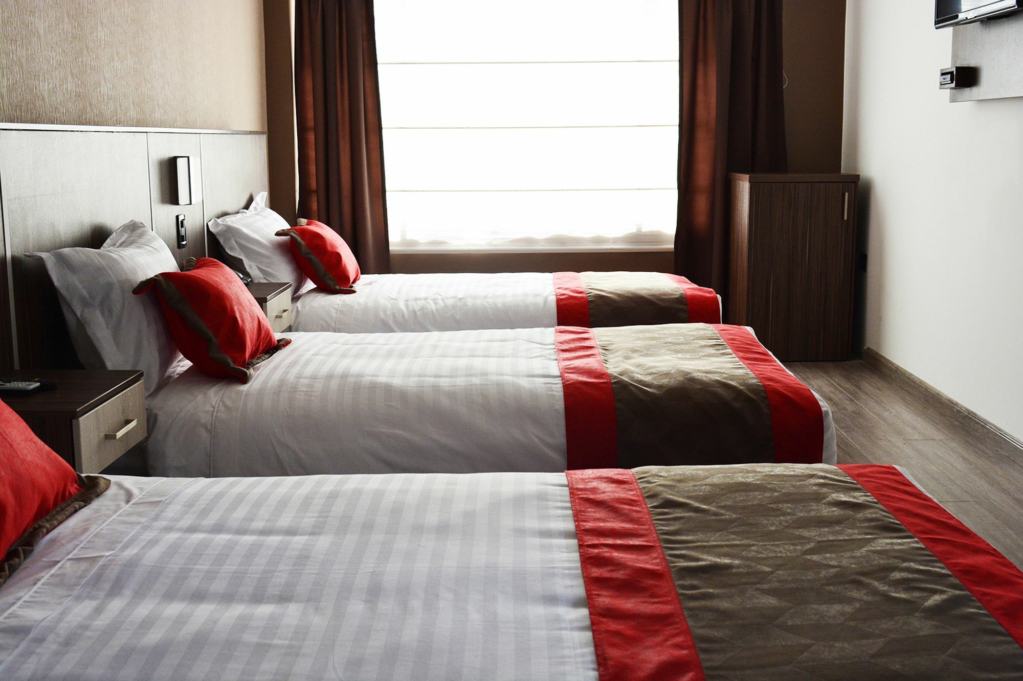 Hotel Santiago De Compostella Suites Cuenca Eksteriør billede